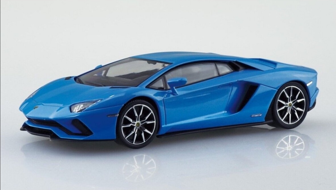 06349  автомобили и мотоциклы  Lamborghini Aventador (Pearl Blue)  (1:32)