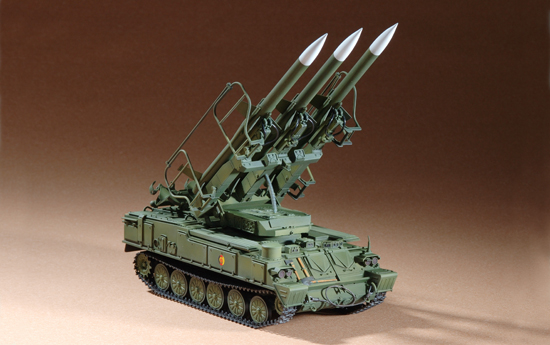 07109  техника и вооружение  ЗРК Russian SAM -6 antiaircraft missile  (1:72)