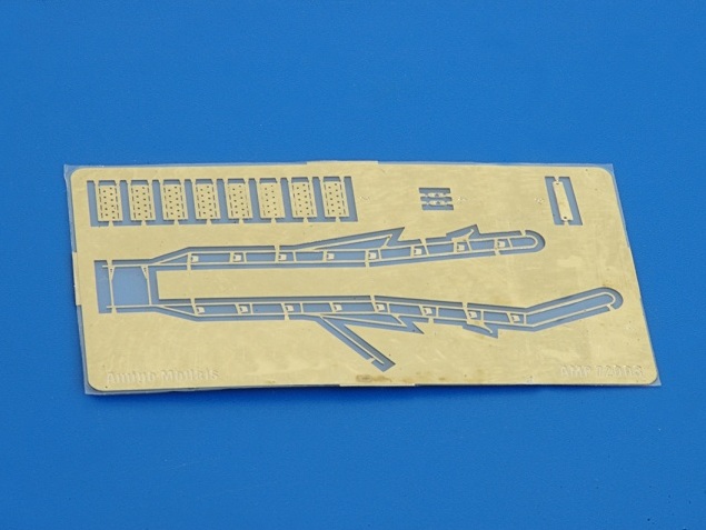 AMP 72003  фототравление  Стремянка самолёта S&-33, S&-35  (1:72)