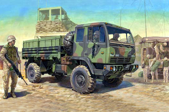 01004  техника и вооружение  M1078 Light Medium Tactical Vehicle (LMTV)  (1:35)