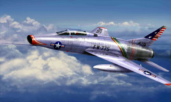 01648  авиация  F-100C Super Sabre  (1:72)