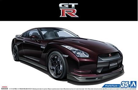 05317  автомобили и мотоциклы  Nissan R35 GT-R Spec-V '09  (1:24)