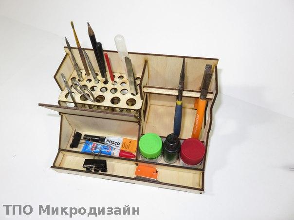 000105  рабочее место моделиста  Место моделиста мини
