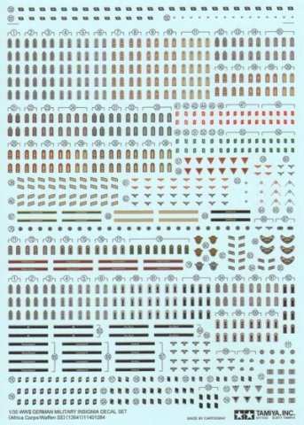 12641  декали  II WW German Military Insignia Decal Set, Немецкие знаки различия (1:35)